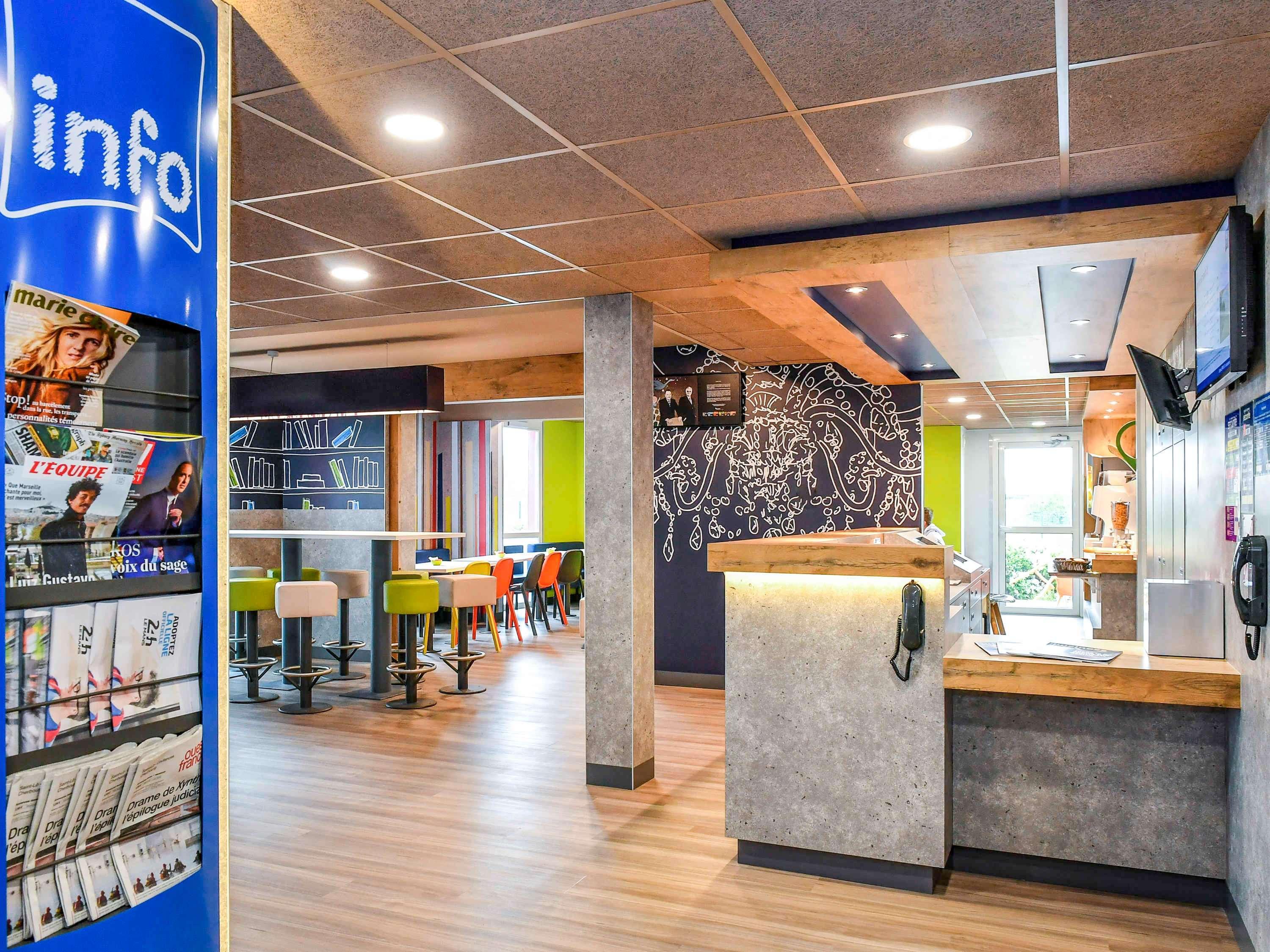Ibis Budget Coutances Exteriér fotografie