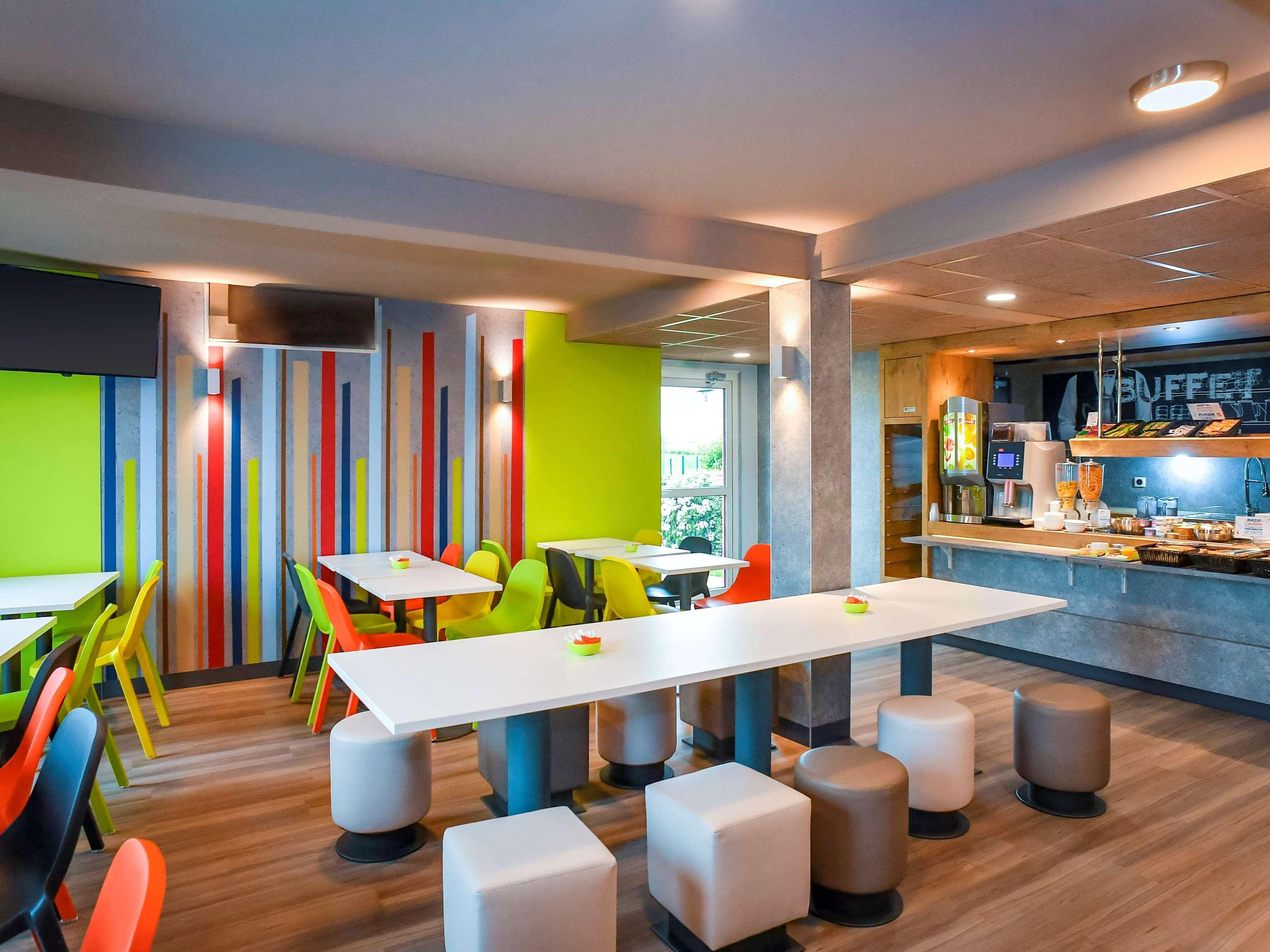 Ibis Budget Coutances Exteriér fotografie