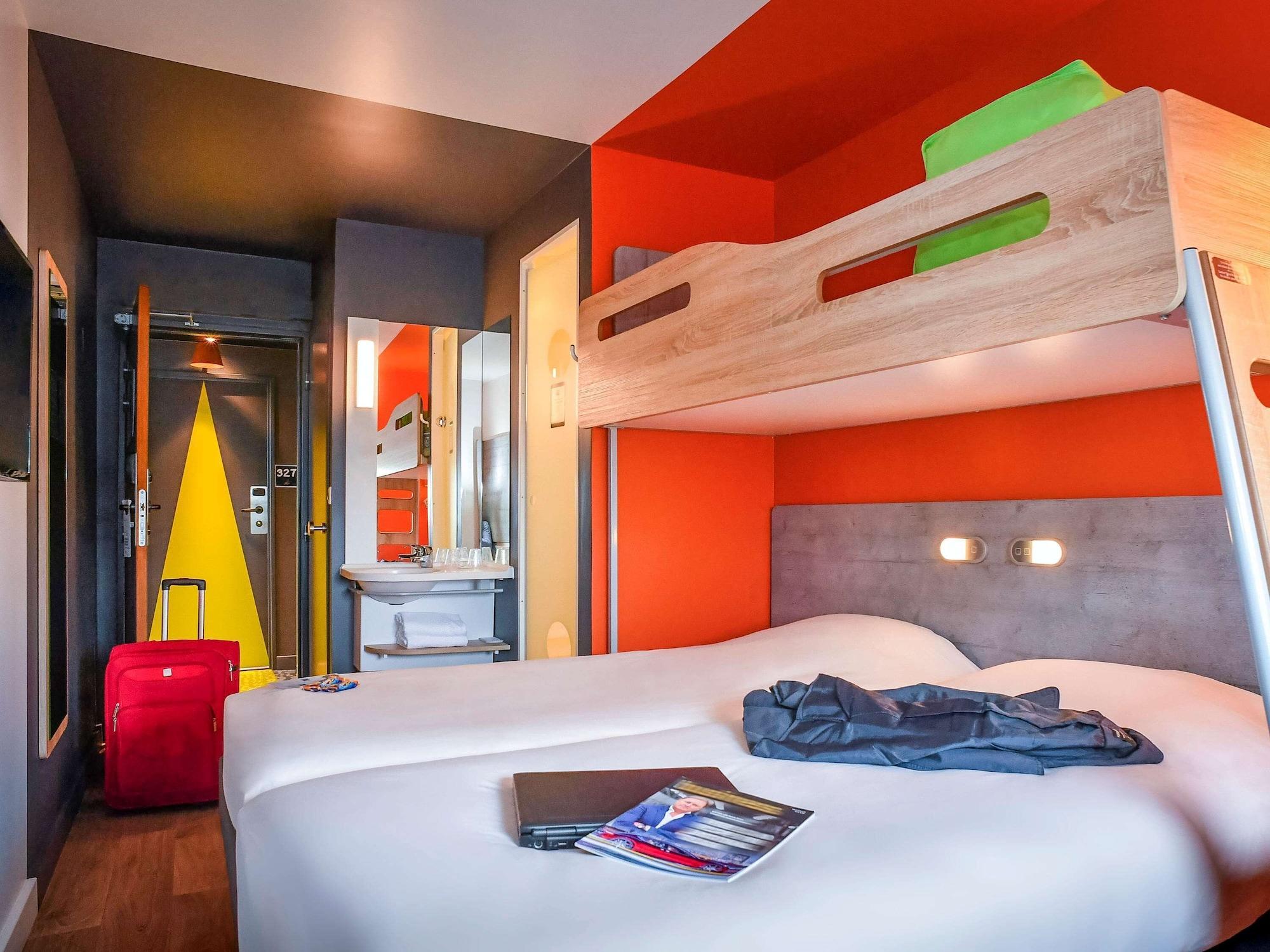 Ibis Budget Coutances Exteriér fotografie