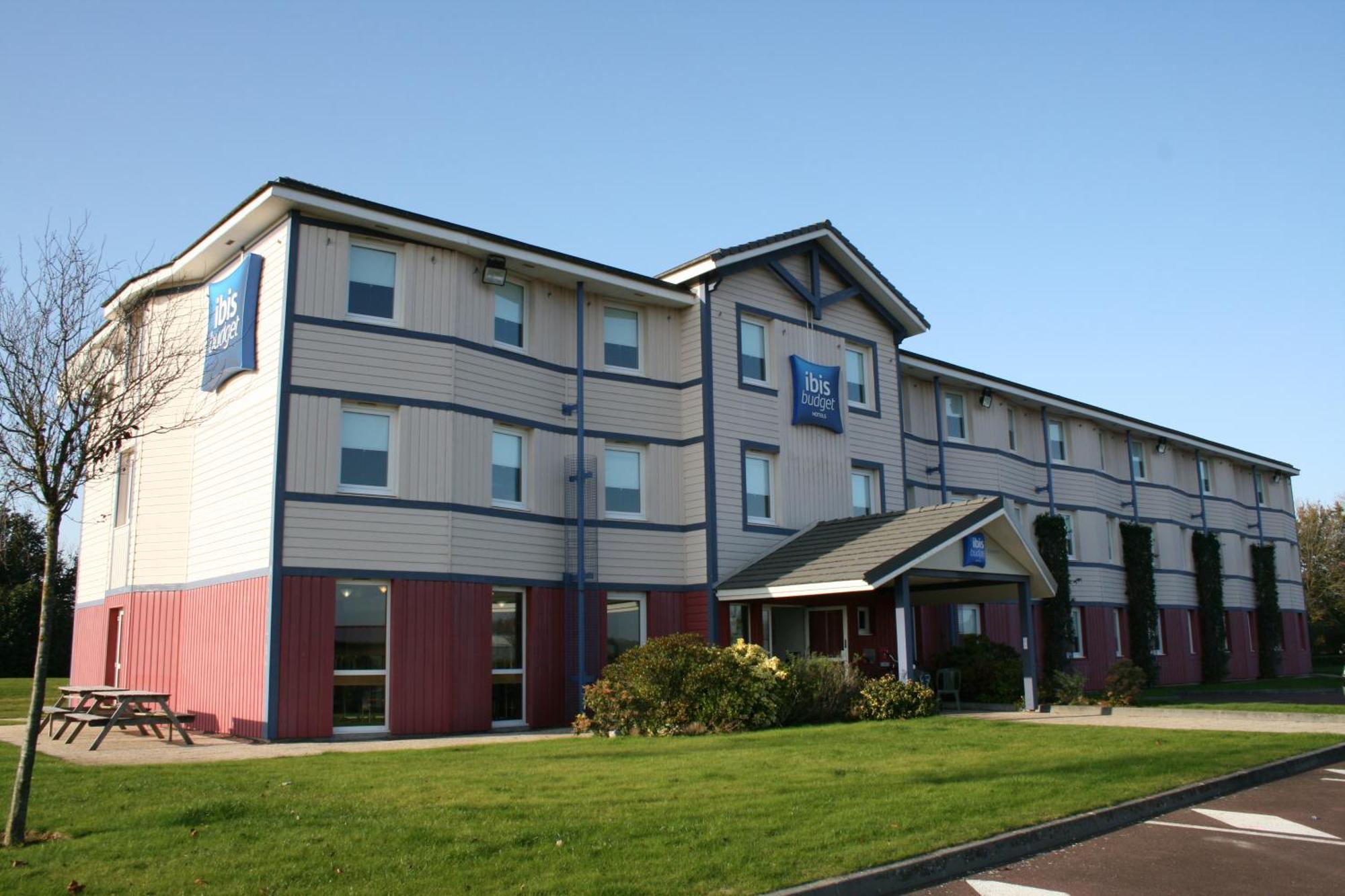 Ibis Budget Coutances Exteriér fotografie